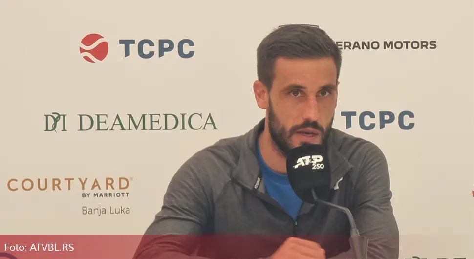 6442ab61ce9a2-damir dzumhur.webp